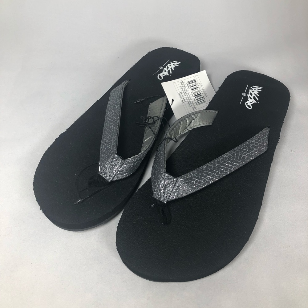 Mossimo sandals